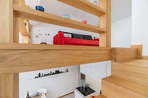 Modern Studios Stachowicza by Renters