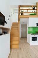 Modern Studios Stachowicza by Renters