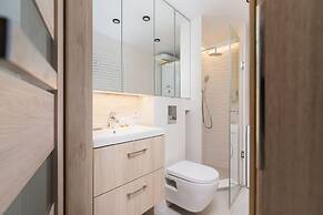 Modern Studios Stachowicza by Renters