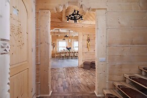 Zasypane House by Renters Prestige