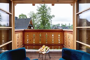 Zasypane House by Renters Prestige