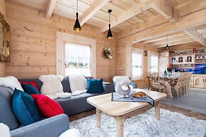 Zasypane House by Renters Prestige