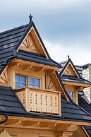 Zasypane House by Renters Prestige