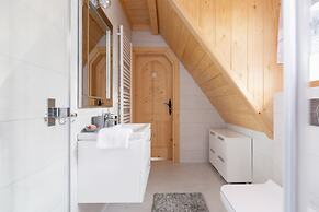 Zasypane House by Renters Prestige