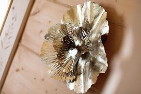 Zasypane House by Renters Prestige