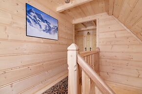 Zasypane House by Renters Prestige