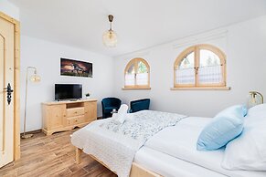 Zasypane House by Renters Prestige