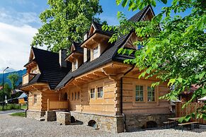 Zasypane House by Renters Prestige