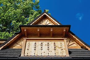 Zasypane House by Renters Prestige