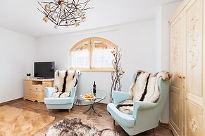 Zasypane House by Renters Prestige