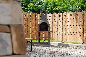 Zasypane House by Renters Prestige