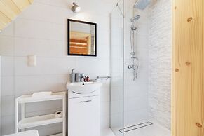 Zasypane House by Renters Prestige