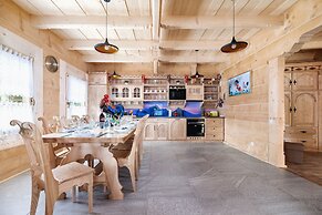 Zasypane House by Renters Prestige