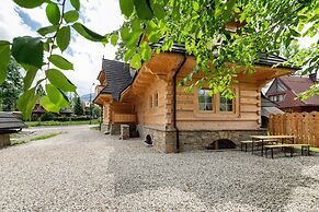 Zasypane House by Renters Prestige