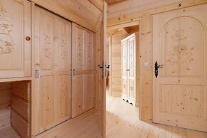 Zasypane House by Renters Prestige