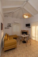 Lagouvardos Apartments