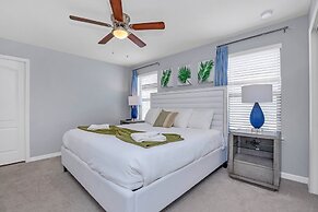 Perfect Location, Beautiful and Spacious 8BD Home, Free Waterpark! #8s