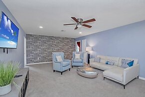 Perfect Location, Beautiful and Spacious 8BD Home, Free Waterpark! #8s