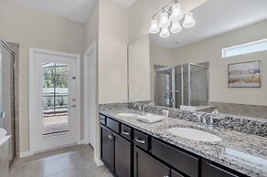 Perfect Location, Beautiful and Spacious 8BD Home, Free Waterpark! #8s