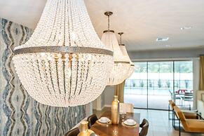 Perfect Location, Beautiful and Spacious 8BD Home, Free Waterpark! #8s