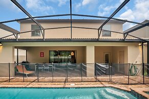 Perfect Location, Beautiful and Spacious 8BD Home, Free Waterpark! #8s