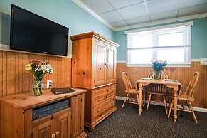 Island Manor Resort by VRHost