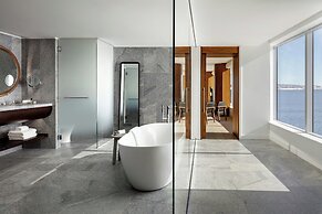 Muir, a Luxury Collection Hotel, Halifax