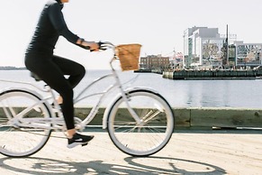 Muir, a Luxury Collection Hotel, Halifax