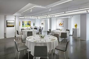 Muir, a Luxury Collection Hotel, Halifax