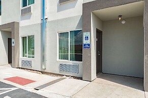 Studio 6 New Braunfels, TX