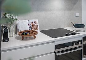 Sunrise Garden Suites