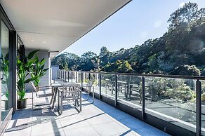 Sunrise Garden Suites