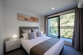 Sunrise Garden Suites