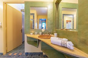 Villa Revita Kourouta Beach