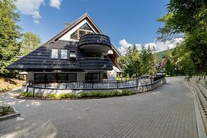 Bogdanskiego Residence by Renters