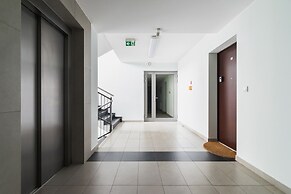 Apartment Romanowicza Cracow by Renters