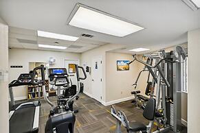 Surf Dweller 610 is a Stunning Gulf Front 2 BR - sleep 6 by RedAwning