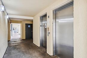 Surf Dweller 610 is a Stunning Gulf Front 2 BR - sleep 6 by RedAwning