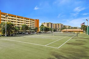 Surf Dweller 610 is a Stunning Gulf Front 2 BR - sleep 6 by RedAwning