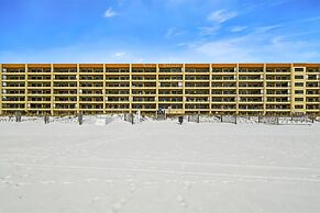 Surf Dweller 610 is a Stunning Gulf Front 2 BR - sleep 6 by RedAwning