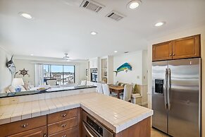 SPC 1136 is a Beachside 2 BR That is Pet Friendly by Redawning