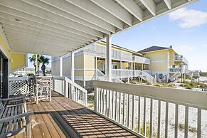 SPC 1136 is a Beachside 2 BR That is Pet Friendly by Redawning