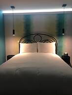 Aaron Wise - 51 Fitzhamon