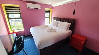 Aaron Wise - 51 Fitzhamon