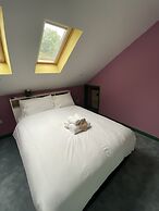 Aaron Wise - 51 Fitzhamon