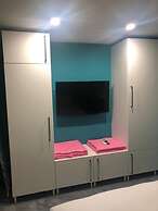 Aaron Wise - 51 Fitzhamon