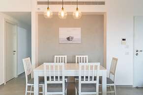 Modern Comfort Escape by Sea N' Rent