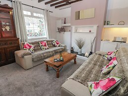 Rosewood Cottage
