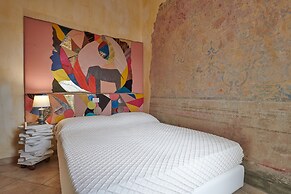 Leoni Suite by Mmega