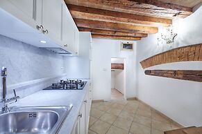 Leoni Suite by Mmega